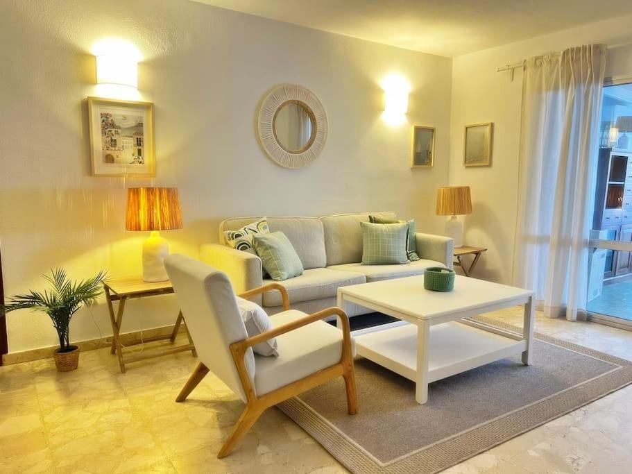 Magnifico Y Amplio Apartamento Con Terraza Fuengirola Eksteriør billede